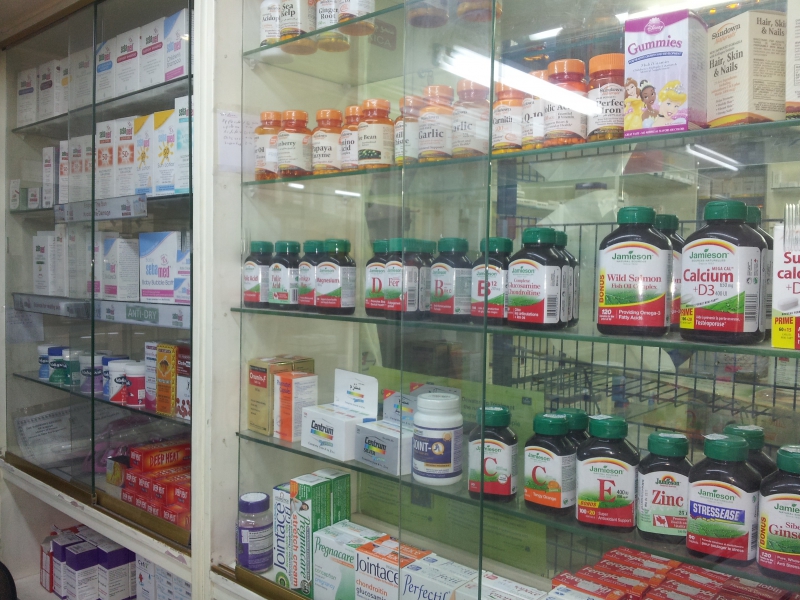 pharmacie-CONTES-min_pharmacy-218692